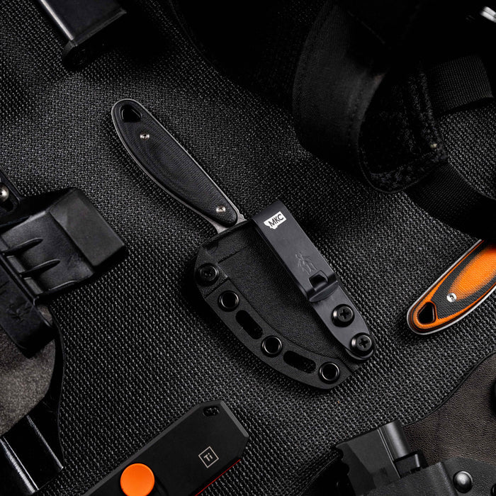 Kydex sheath for the Badrock knife, featuring a secure fit and durable design for outdoor and tactical use.