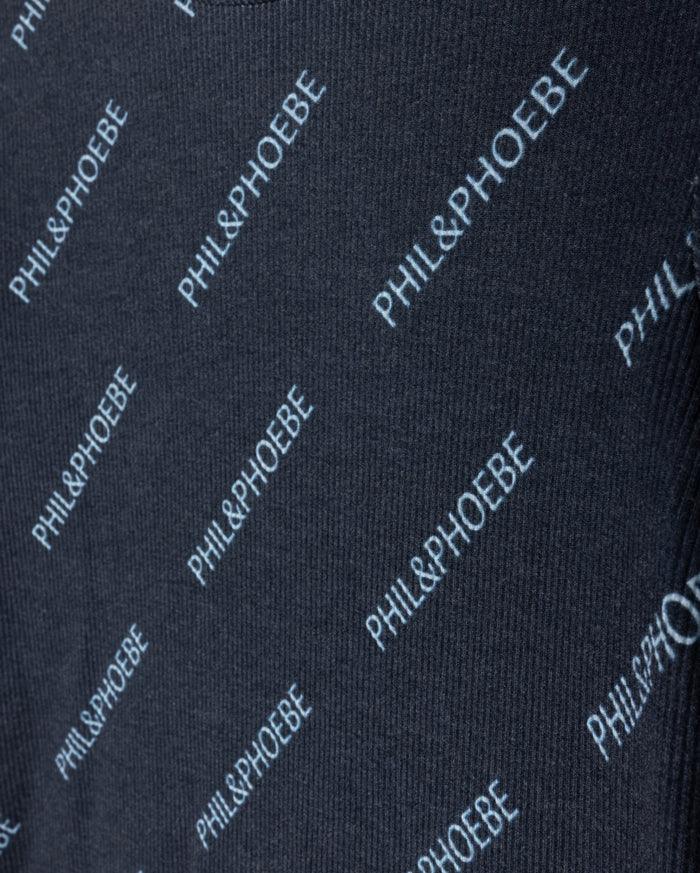 Davis Logo Printed Turtlneck