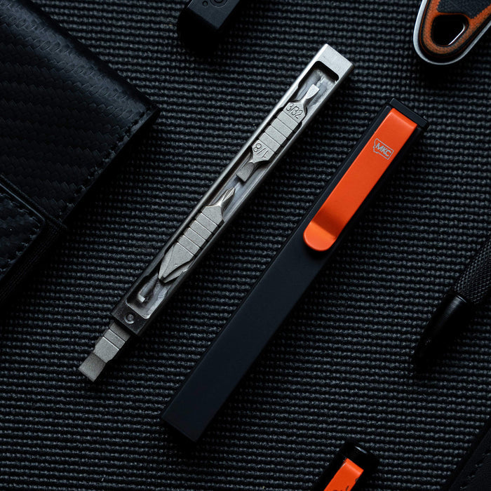 MKC X BIG IDEA DESIGN BIT BAR INLINE MAX, a sleek multi-tool with interchangeable bits, ideal for everyday carry.