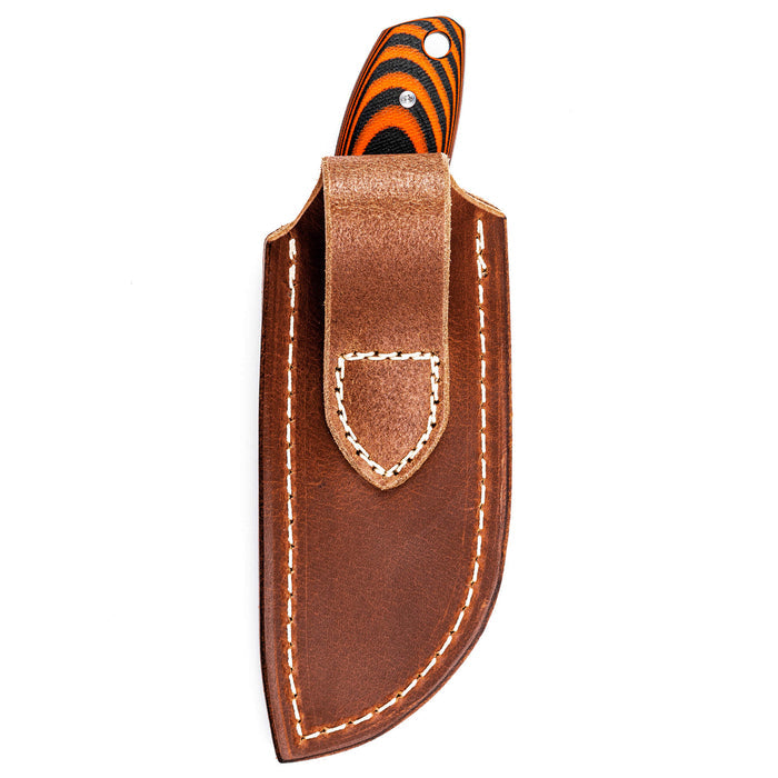 Vertical leather sheath for knives featuring a secure belt carry design, showcasing durable stitching and a sleek finish.