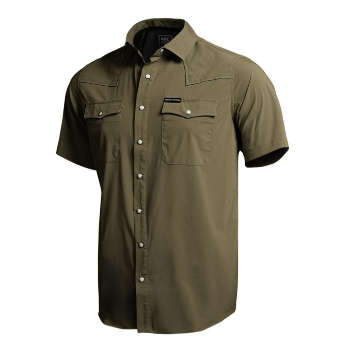 Olive short-sleeve button-up shirt with two chest pockets and a classic western style. Ideal for outdoor work and casual wear.