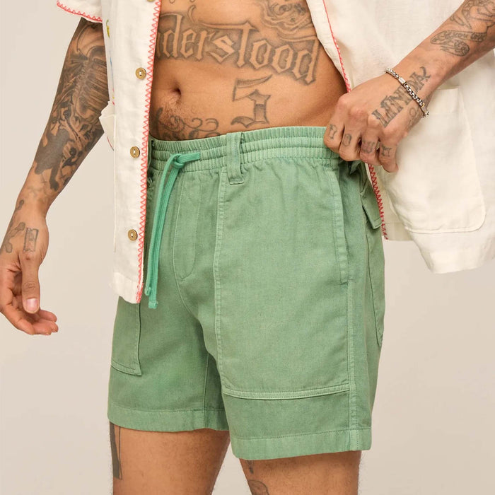 The Alcove Greens 6 inch Off Duty Shorts